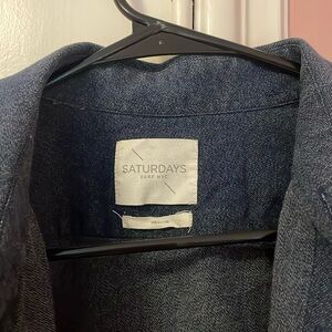 Saturdays men’s shirt in medium. Missing 1 button